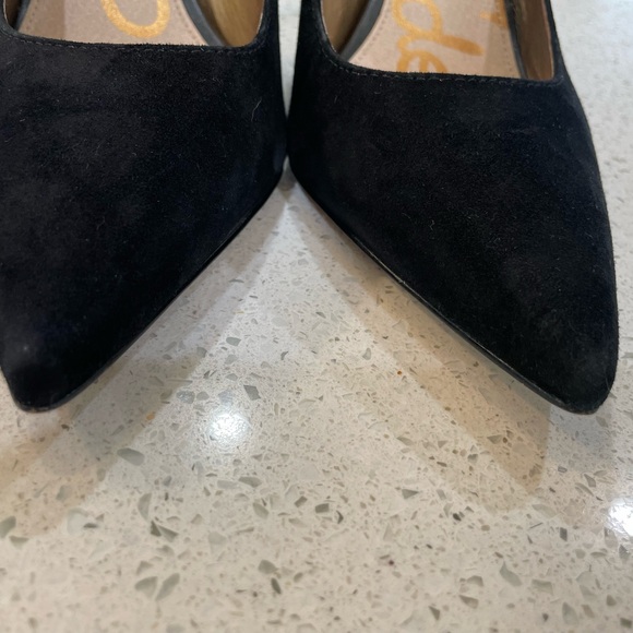 Sam Edelman black suede pump - Picture 8 of 8